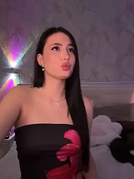 KailyBell online show from October 29, 5:04 pm