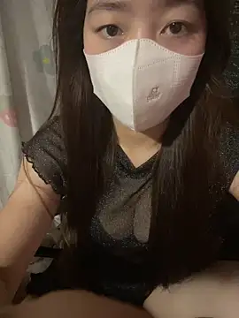 kitty-20x online show from June 2, 3:57 pm