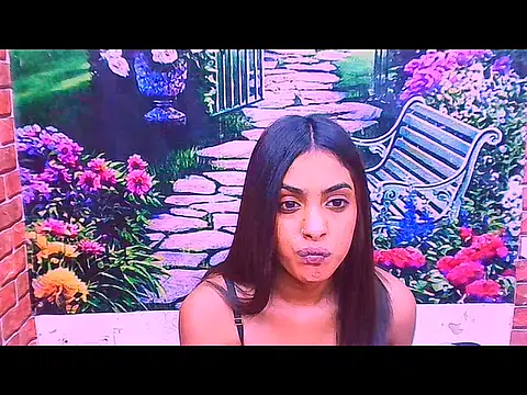 IndianPretty1 online show from November 26, 6:25 am