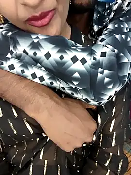 CoupleShow 432 online show from February 1, 6:01 am