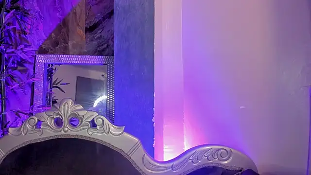 sydney miller  online show from March 23, 11:22 pm