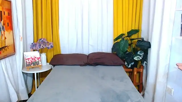 DianaFierce online show from November 19, 4:23 am