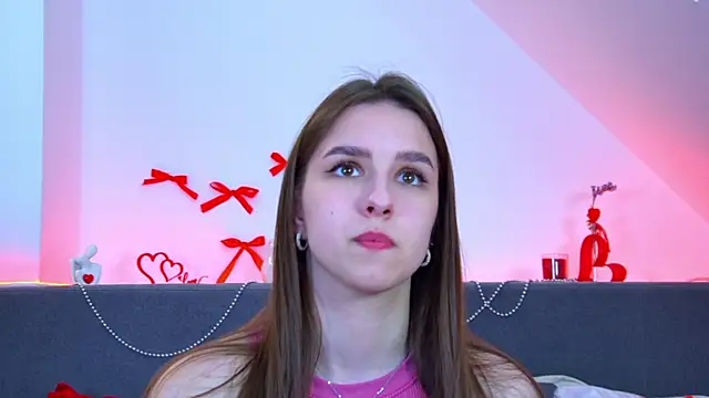 AliceAtkins online show from June 19, 9:35 am