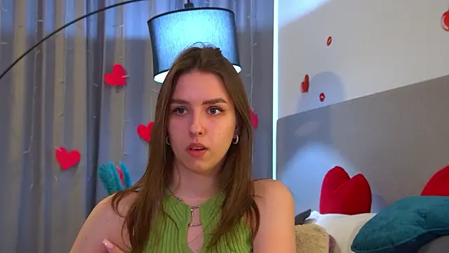 AliceAtkins online show from July 6, 1:49 pm