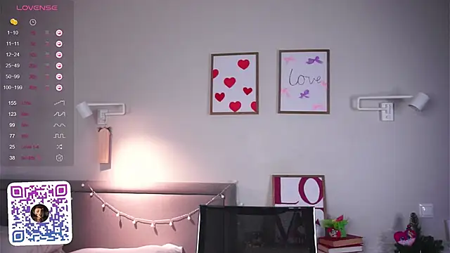 MegganKinson online show from February 27, 5:51 am