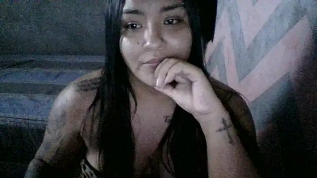 Jennifersbodyy online show from November 26, 3:07 am