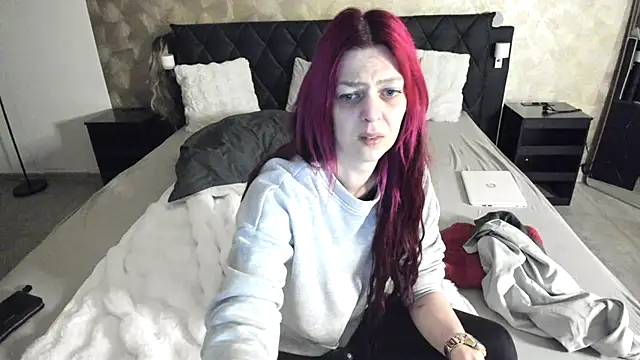 Amanda-JewelzX online show from November 16, 12:12 am