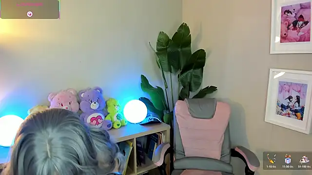 lexirouge   online show from November 10, 1:06 pm