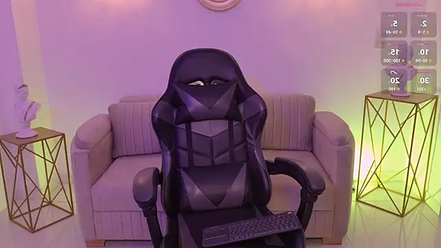 Ariana Monroe01 online show from November 21, 4:14 am