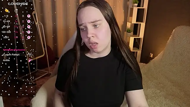 LunaDreeam online show from November 4, 3:28 pm