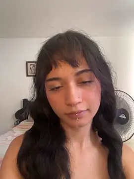 lila swety online show from October 23, 2:23 pm