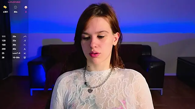 LoraPuffs online show from June 22, 4:26 pm