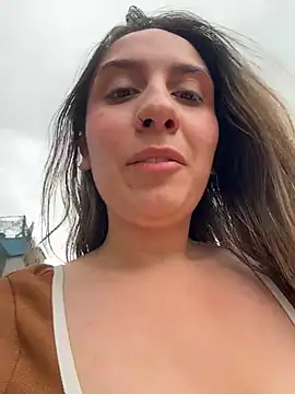 sarah honey   online show from November 20, 4:08 pm