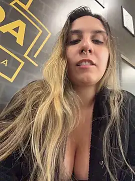 sarah honey   online show from March 17, 3:16 pm