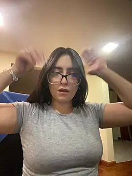 Kloe Novoa online show from March 5, 12:34 pm