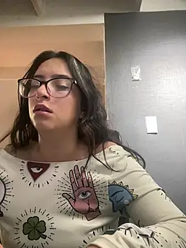 Kloe Novoa online show from February 9, 1:24 pm