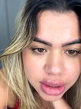 Alanna-foxx online show from October 29, 3:55 am