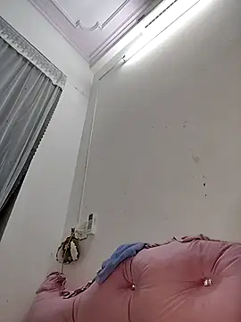 ezabel- online show from December 14, 1:06 pm