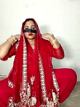 Heena-143 online show from June 3, 6:02 pm