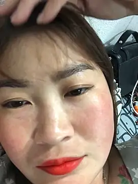 bombom1x online show from November 1, 4:11 pm