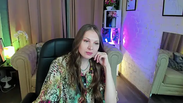 Alma Diaz online show from October 28, 5:46 am