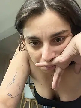 gigi333regi online show from November 21, 4:53 pm