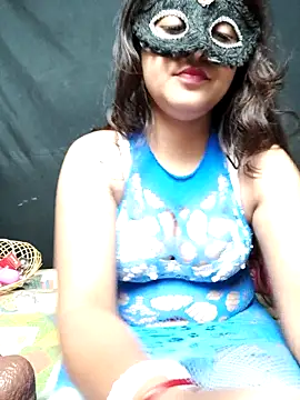 Mampykolkata online show from June 12, 9:01 pm