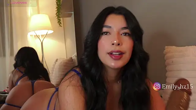 Missemily 11 online show from June 25, 9:35 am