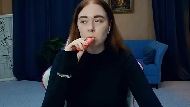 AddieOsler online show from March 30, 8:08 pm