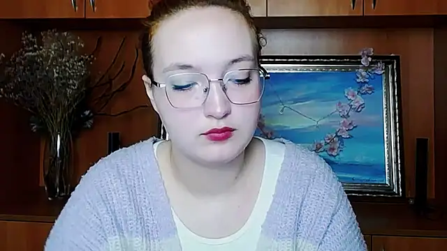 MissAriaa online show from April 20, 6:16 am