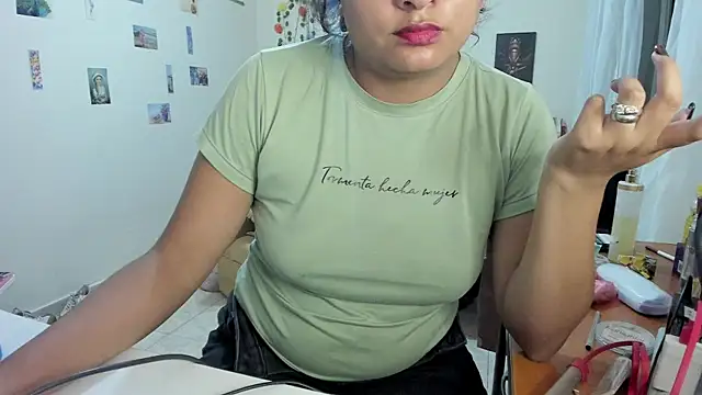 CaroliinaMendez  online show from December 20, 2:26 am