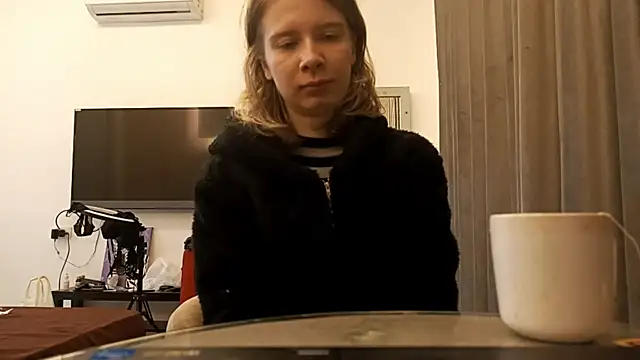 MargaretFairy online show from December 20, 4:11 pm