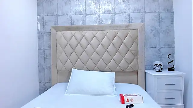 AmaraWolf online show from November 22, 9:06 pm