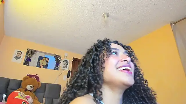 Keniia rizz online show from July 28, 7:39 pm