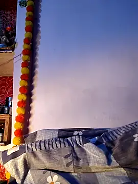 Hot-Rubyy online show from December 23, 9:24 am