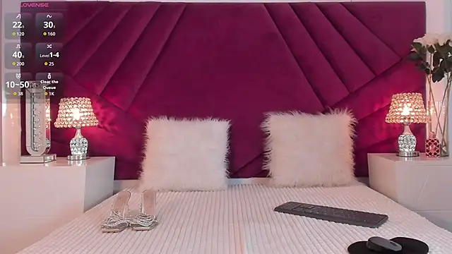 MiahDiRose online show from November 25, 12:51 pm