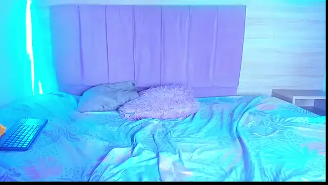 amandacanelacm online show from January 9, 4:39 am