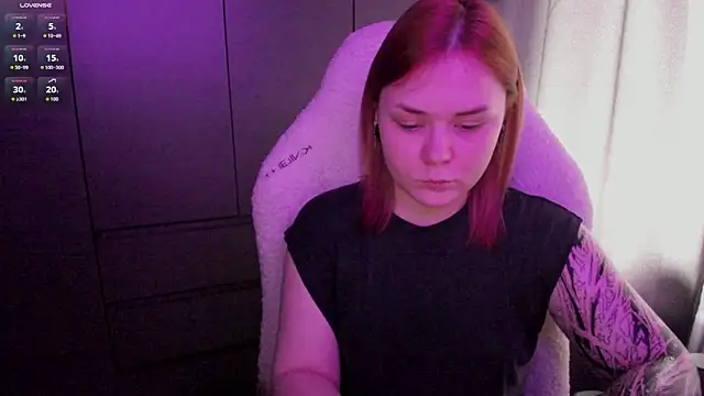 sophia lix online show from July 30, 3:18 am