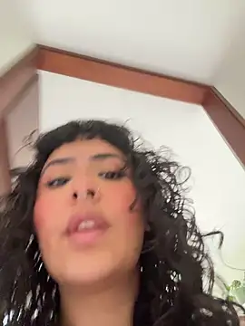 SugarTroubl33 online show from June 9, 2:05 pm