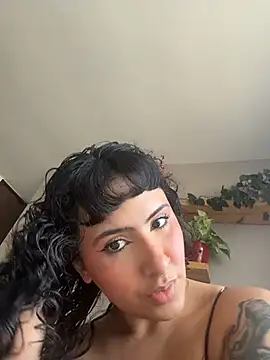 SugarTroubl33 online show from March 28, 2:16 pm