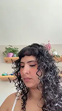 SugarTroubl33 online show from July 2, 2:34 pm
