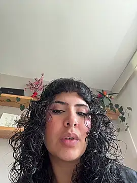 SugarTroubl33 online show from July 23, 2:47 pm
