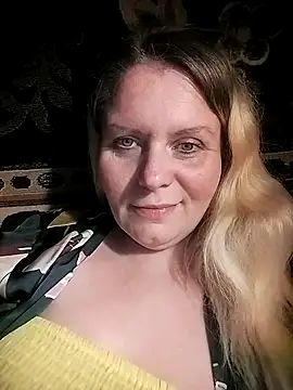 Lana-murr online show from November 3, 4:00 pm