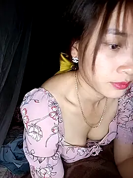 Em xinh01 online show from March 15, 1:57 pm