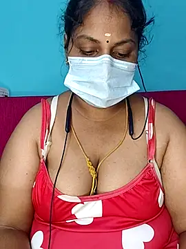 deepikasree143 online show from November 10, 10:10 am