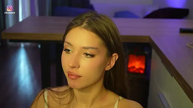 Cleose online show from April 12, 7:55 am