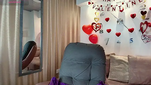 KamyGlam online show from February 23, 8:30 pm