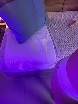 milena kiitty online show from December 16, 1:28 pm