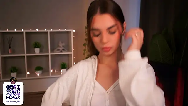 LauraHansil online show from November 7, 7:58 am