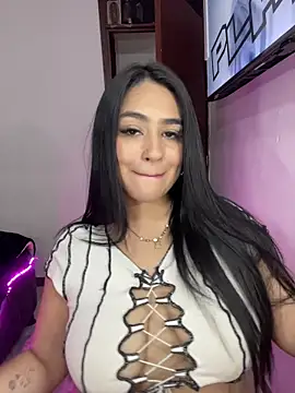 Charlotte cutt18 online show from November 12, 1:25 am